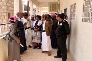 مدير عام مديرية العبر يتفقد سير العملية التعليمية في عدد من المدارس