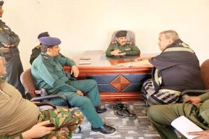 مدير عام شرطة شبوة يؤكد على ضرورة تفعيل دور الشرطة السياحية في المحافظة