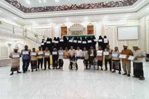 إختتام الدورة التدريبية لمعلمي مخيمات النازحين بمديرية تبن بلحج.