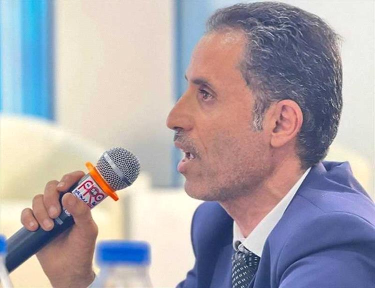 تواصل محاكمة ناشط حقوقي في إب على خلفية انتقاده فساد قيادي حوثي