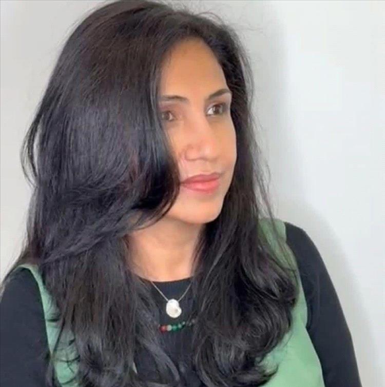 هدى العطاس: «تحرير حضرموت نصرٌ مبين…وعلى القوات الني قدمت العودة الى ثكناتها ومواقعها