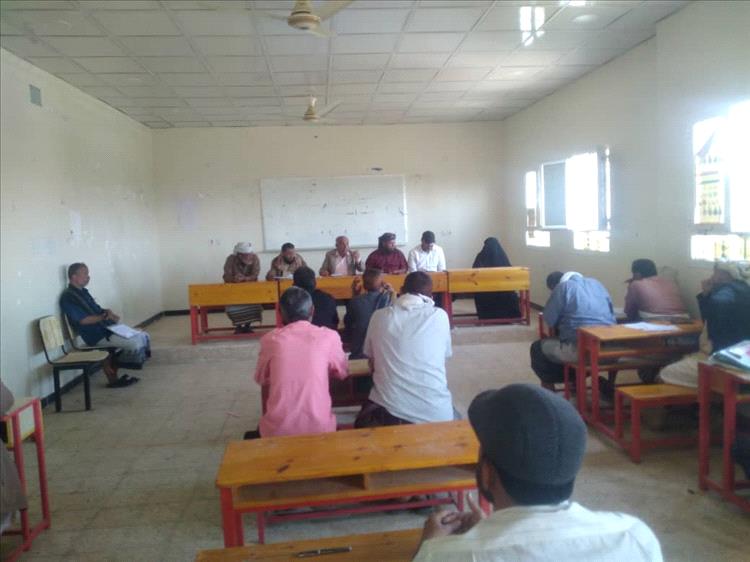 مكتب التربية بمديرية لودر يعقد اجتماعه بمدراء المدارس لمناقشة سير اجراءات الاختبارات