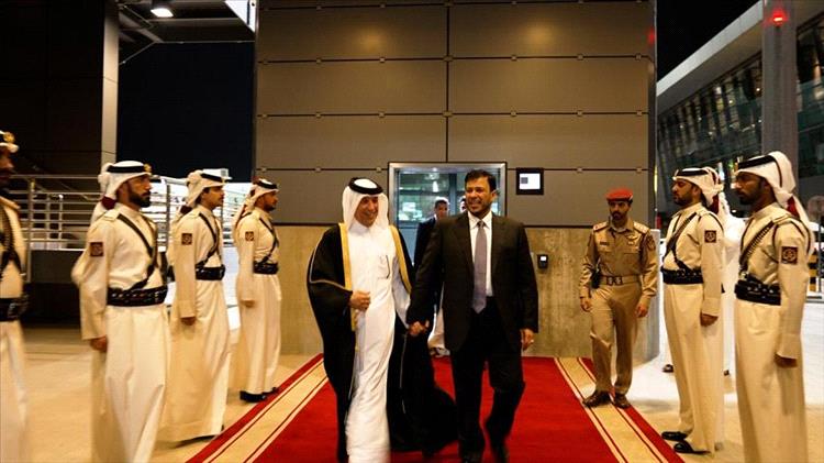 عضو مجلس القيادة الرئاسي الدكتور عبدالله العليمي يصل الدوحة