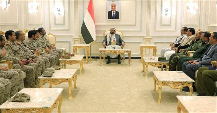 اللواء سلطان العرادة: القضية والغاية الوطنية الكبرى للبلاد هي تحرير العاصمة صنعاء