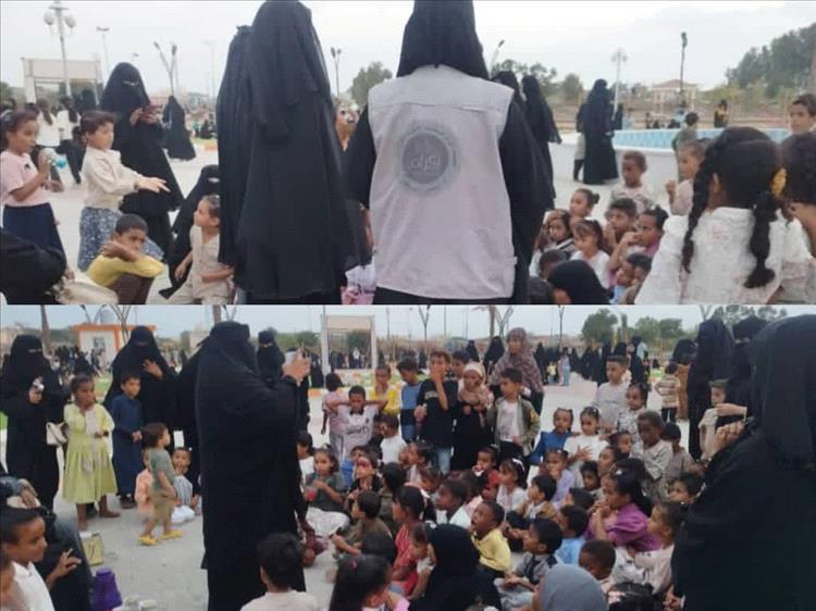 جمعية إكرام التنموية تنفذ توعية تثقيفية لحماية الأطفال من الاختطاف في ساحة الشهداء بزنجبار