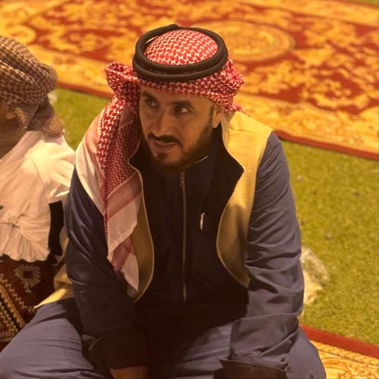 قبائل العمري في حالمين تطالب الزُبيدي بإعلان استقلال الجنوب في تصريح قبلي رسمي