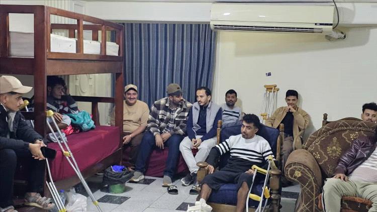 قائد اللواء الثاني تهامة يزور جرحى الساحل الغربي في جمهورية مصر العربية