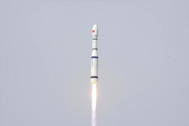 الصين تطلق قمراً اصطناعياً جديداً للاستشعار عن بعد