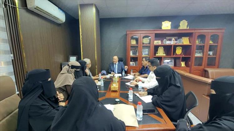 لجنة إعداد الموازنة لوزارة الصناعة والتجارة تناقش اولويات تعزيز كفاءة الأداء للعام 2026م