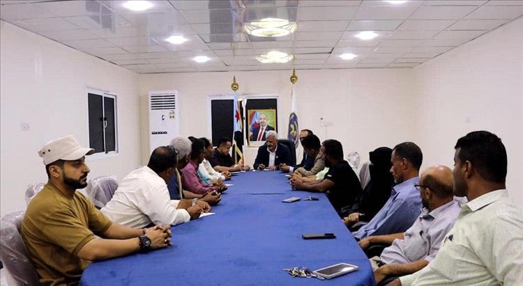 فريق التوجيه والرقابة الرئاسي يبحث مع قيادتي الانتقالي والسلطة المحلية في لحج تعزيز الجهود لنجاح الاحتشاد الجماهيري