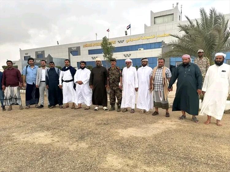 اتفاق في المهرة بين القوات الجنوبية وقوات درع الوطن بخصوص مطار الغيضة