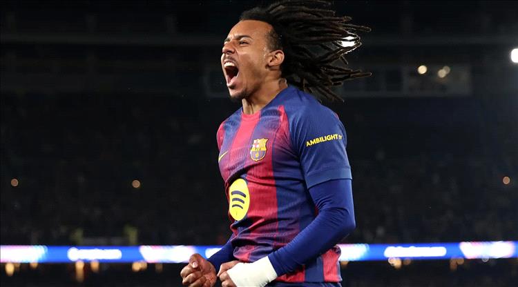 رأس كوندي تمنح برشلونة ريمونتادا على فرانكفورت