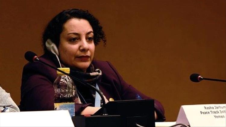 رشا جرهوم تنتقد: يطالبون بإخراج قوات الانتقالي من الجنوب بينما يعتمدون عليها في تحرير الشمال!