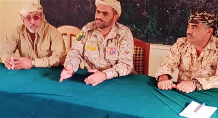 اللواء مرصع يلتقي بقيادة وضباط اللواء 123 مشاة ويؤكد دعم إعادة تفعيل دوره