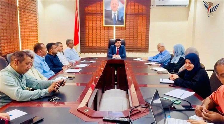 وزارة المياه والبيئة تناقش إعداد موازنة وخطط المشاريع للعام 2026م