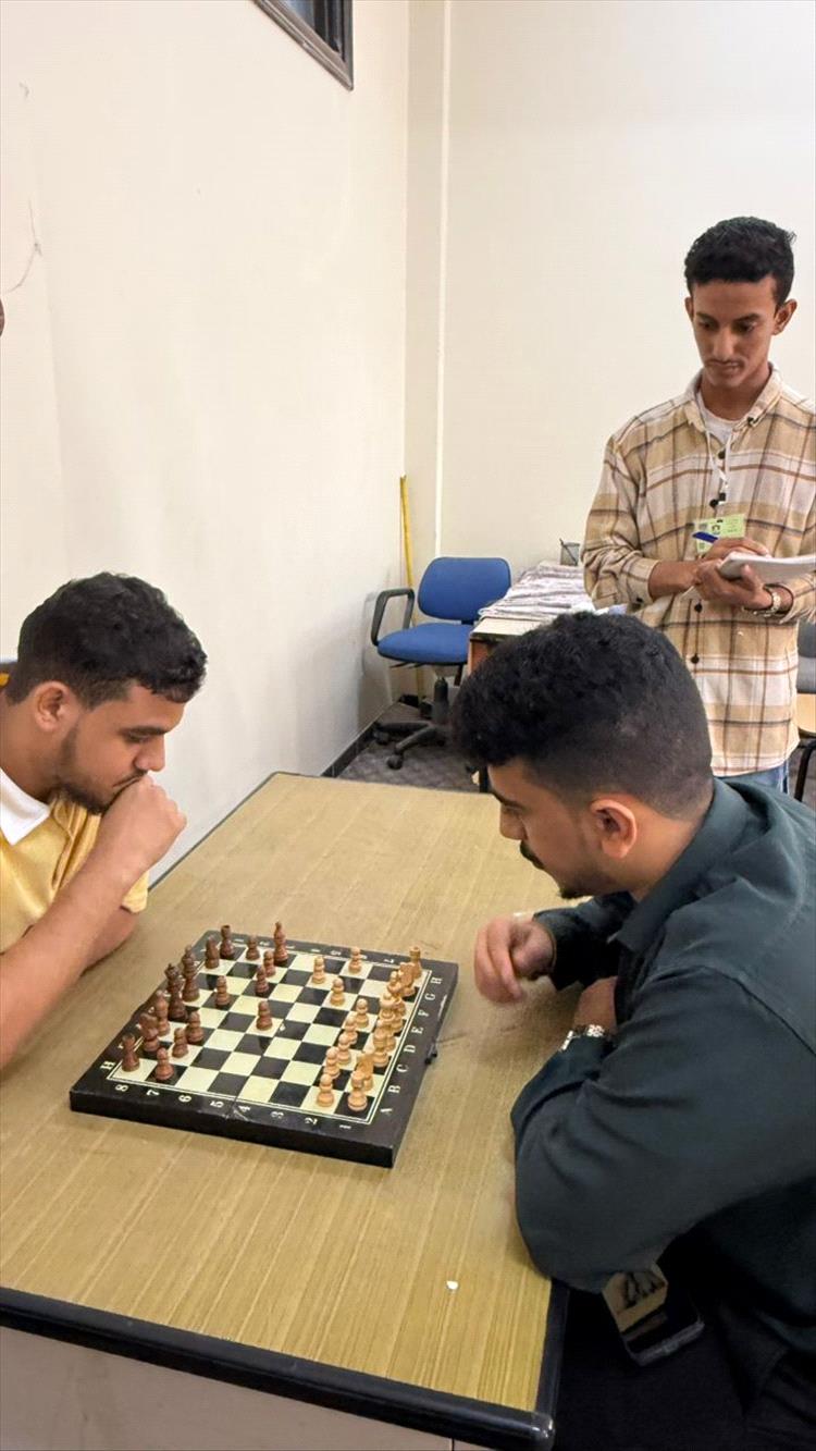 كلية الحقوق بجامعة عدن تواصل فعالياتها الطلابية المتميزة