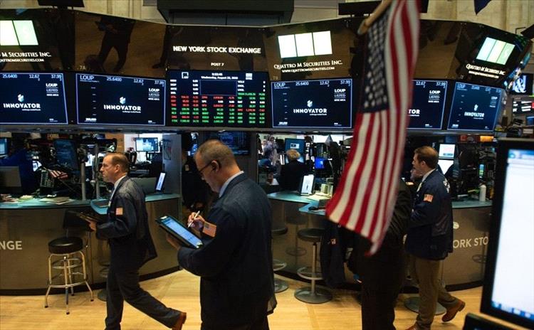 انخفاض مؤشرات الاسهم الامريكية في ختام التعاملات