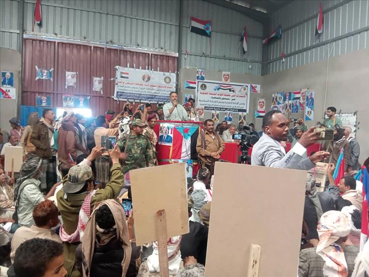 بقيادة محسن الوالي وحضور جماهيري لافت .. المنطقة الوسطى تصدح بمهرجان عال العال