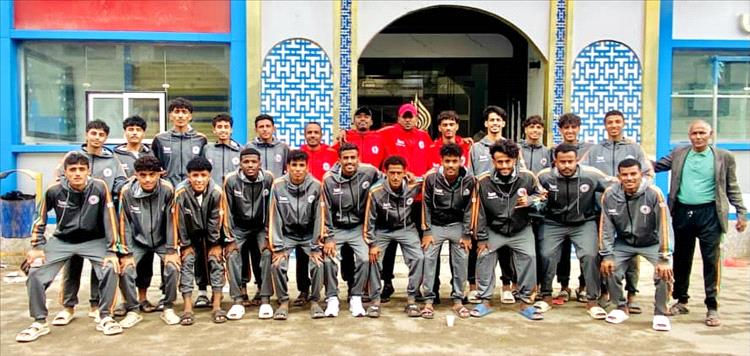 وصول بعثة نادي تضامن شبوة إلى تعز استعداداً لخوض منافسات دوري الدرجة الثانية لكرة القدم