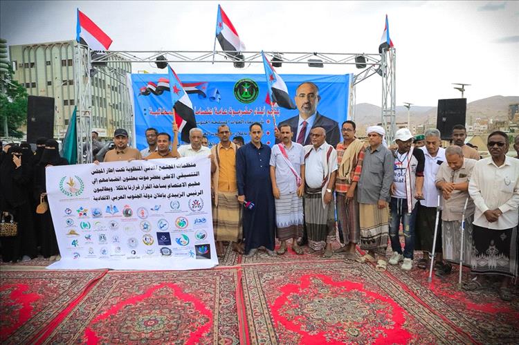 انضمام منظمات المجتمع المدني إلى المعتصمين في المكلا دعمًا لمطالب الجنوب