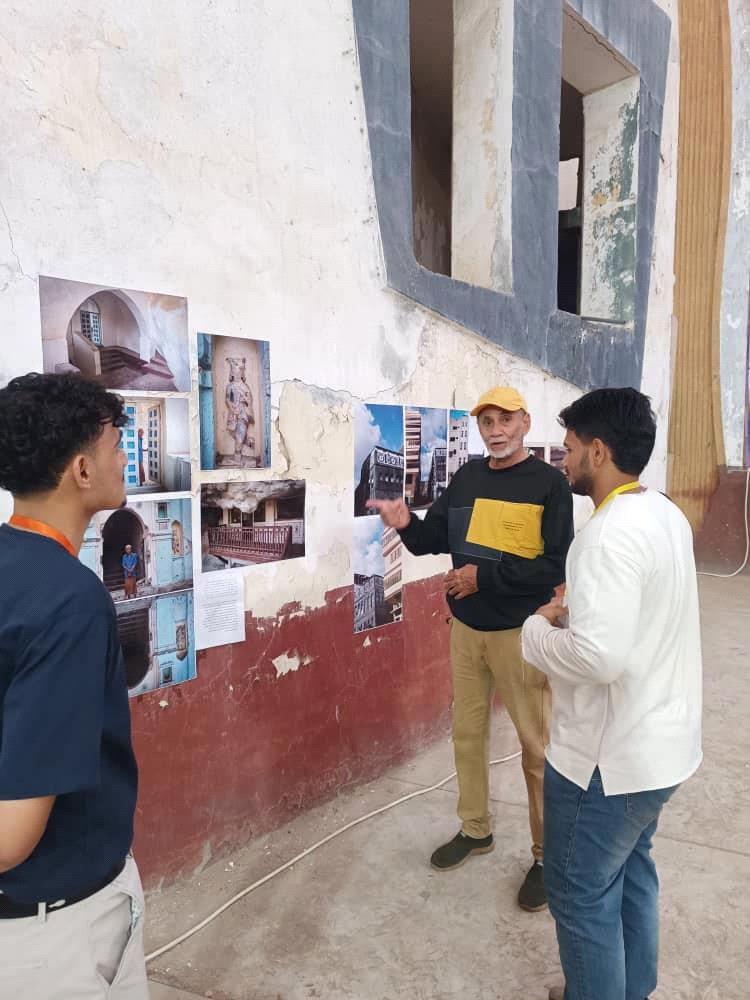 وكيل وزارة الثقافة يزور معرض الصور ' العودة ' في سينما شاهيناز بخورمكسر "