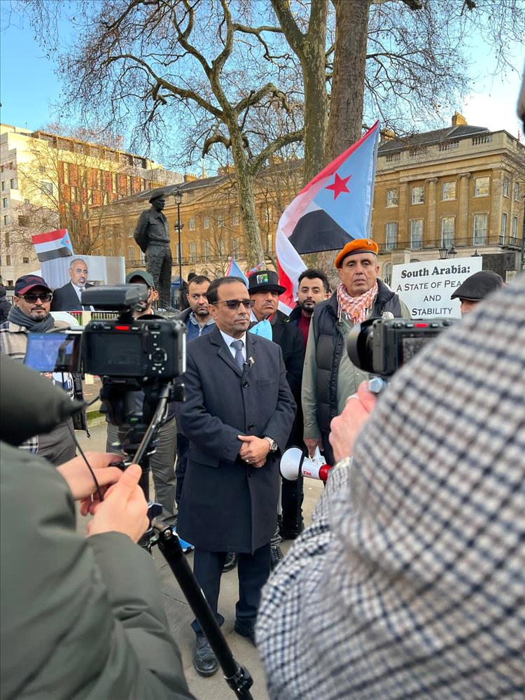 محمد الساحمي: تظاهرة لندن رسالة واضحة للمجتمع الدولي بأن الجنوب شريك في أمن الملاحة والطاقة