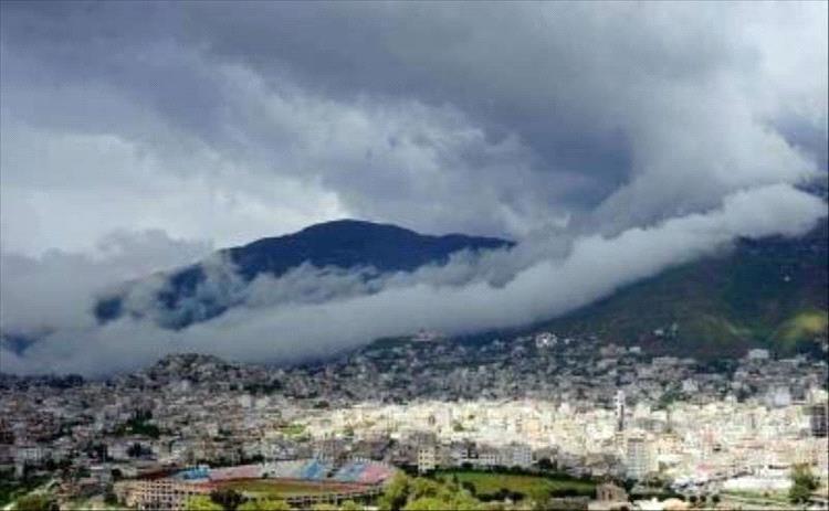 فلكي يمني يحذّر من موجة صقيع تضرب عدة مناطق خلال الأيام المقبلة