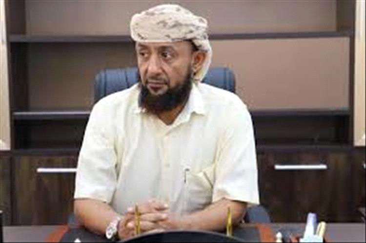 نائب وزير الأوقاف والإرشاد أنور العمري يعلن تأييده المطلق لخطوات المجلس الانتقالي والقوات الجنوبية