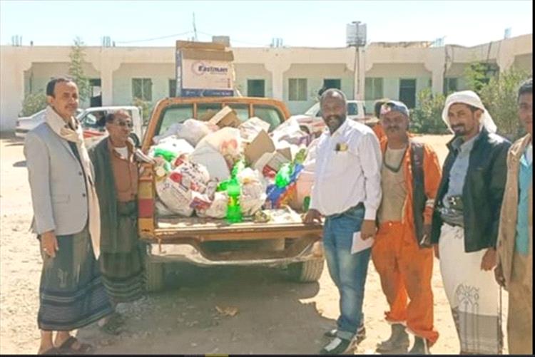 الوكيل الطوسلي يشرف على ضبط 750 كيلو جرامًا من الأغذية المنتهية الصلاحية في مدينة عتق