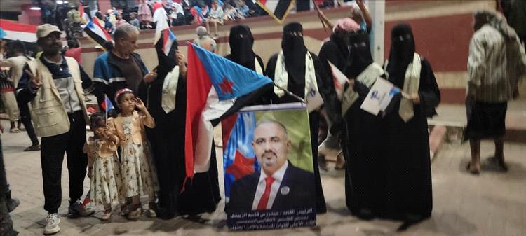 مدارس رواد المستقبل تجدد تأييدها للقائد عيدروس الزُبيدي وتقدم دعماً سخياً لساحات الفعاليات الوطنية