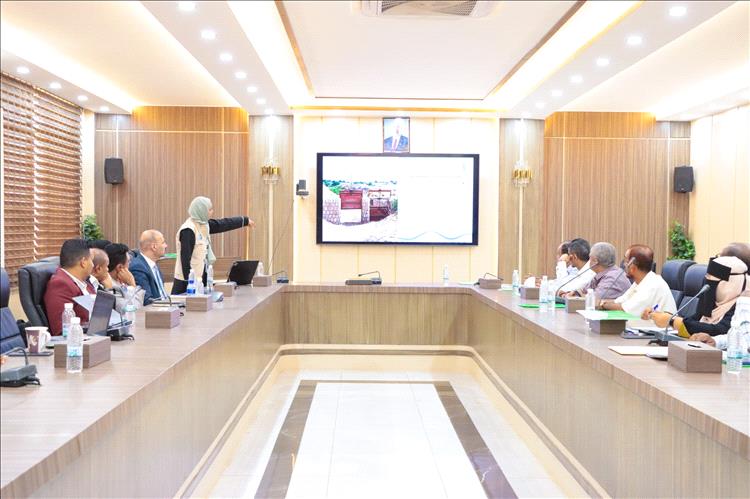 برعاية الوزير السقطري… تدشين ورشة تعريفية بمشروع تأهيل أنظمة الري لتعزيز الأمن الغذائي