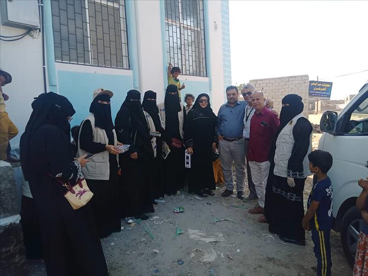 السباعي تتفقد مجمع البريقة الصحي ومركز الطوارئ التوليدية وتطلع على مستوى الأداء والانضباط