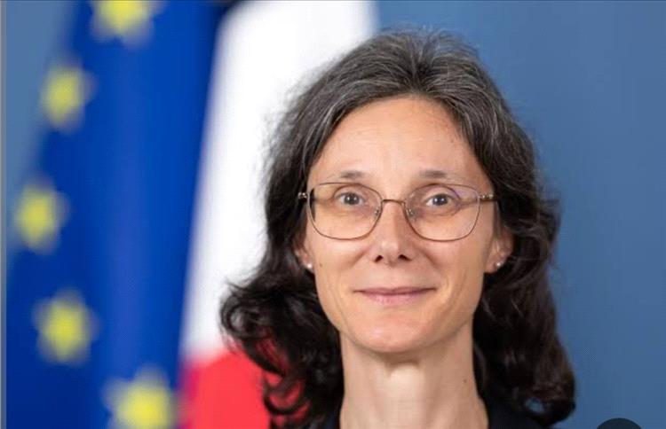 السفيرة الفرنسية ترحب باتفاق مسقط وتصفه بخطوة إنسانية إيجابية في اليمن