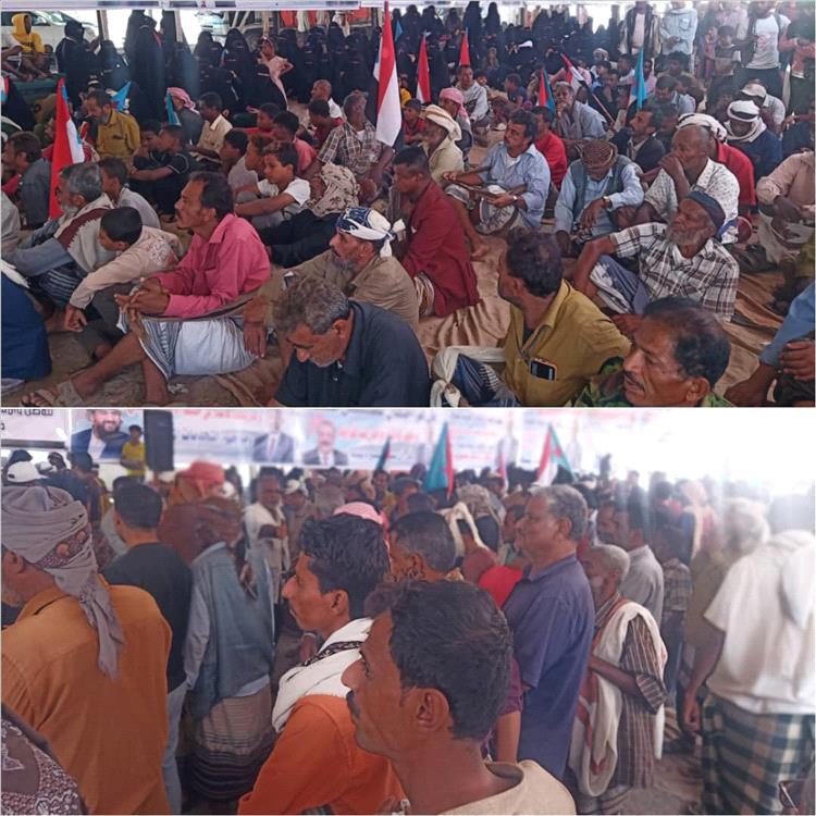 حشود جماهيرية من خنفر لمخيم الاعتصام زنجبار