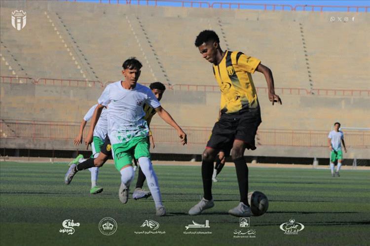 اتحاد حضرموت يتجاوز خنفر ويتمسك بصدارة تجمع سيئون