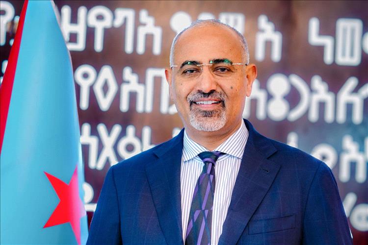 وكيل محافظة البيضاء يوجه رسالة عاجلة إلى اللواء الزُبيدي.. ماذا تضمنت؟