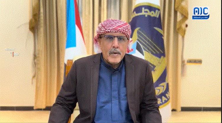 عاجل.. الكثيري يكشف حقيقة انسحاب قوات الانتقالي من حضرموت(فيديو)