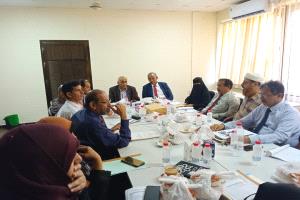 مجلس الدراسات العليا بجامعة عدن يعقد دورته السابعة ويقر عددًا من الموضوعات