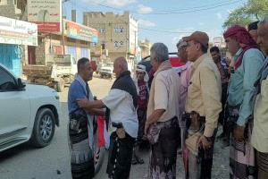 الحييد يزور مخيم اعتصام المنطقة الوسطى في لودر