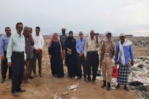 نيابة الصناعة بعدن تتلف 2 طن من أجهزة وشرائح فحص السكر بسبب خلل مصنعي