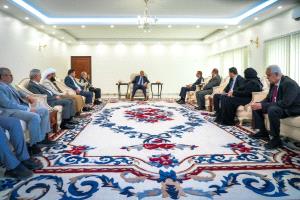 الزُبيدي يؤكد دعم استقلال القضاء ويدعو إلى إصلاحات شاملة في المحاكم والنيابات