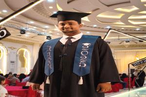 تهنئة بمناسبة تخرج الطالب عبدالرحمن أحمد رويس من كلية الهندسة - جامعة عدن