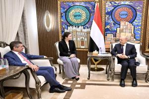 السفارة الأميركية: فاجن والعليمي يناقشان التعاون الثنائي ومواجهة التهديدات الأمنية