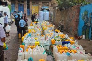 توجيهات بتشكيل لجنة لإعداد خطة لمواجهة أزمة المياه في تعز