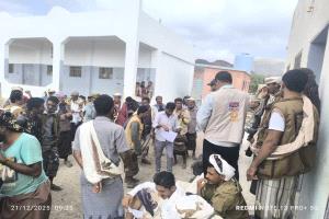 صرف مبالغ مالية لعدد 114 مستفيد بعدة مناطق بخنفر عبر منظمة كير العالمية