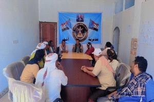 انتقالي أحور يعقد اجتماعًا مع رؤساء اللجان المحلية لمناقشة التجهيزات لحشد الجماهير إلى عدن