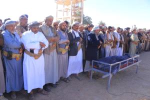 مأرب تشيّع الشيخ محمد بن صالح بن سعود في موكب رسمي وشعبي مهيب