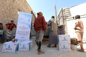 مشروع إنساني متكامل يعزز صمود النازحين والمجتمعات المضيفة في مديرية الشحر