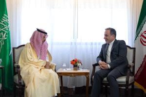 اتصال إيراني–سعودي يبحث تطورات حضرموت