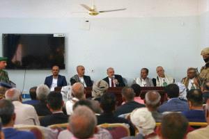 رئيس مجلس النواب يزور مديرية جبل حبشي ويطلع على احتياجاتها الخدمية والتنموية